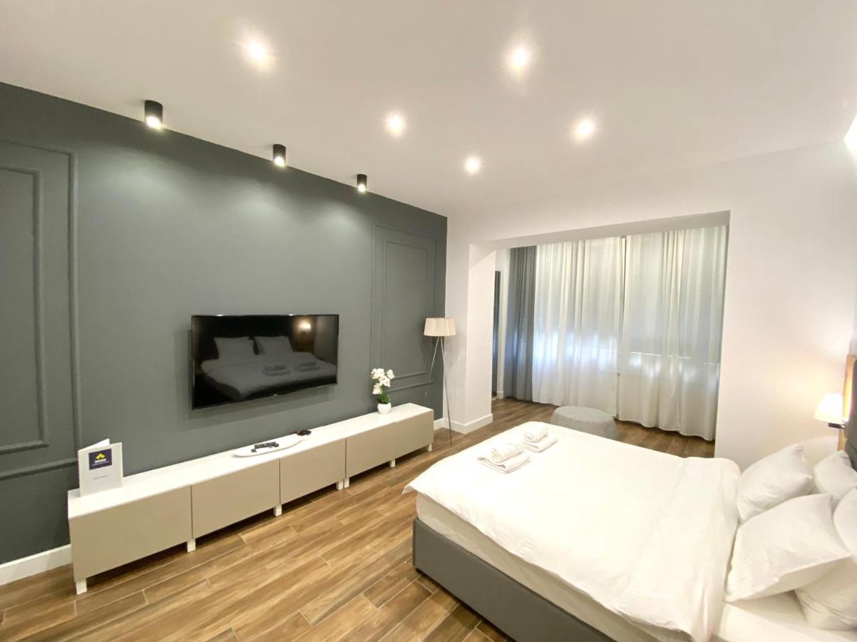 Moni Downtown Luxury Apartments Белград Екстериор снимка